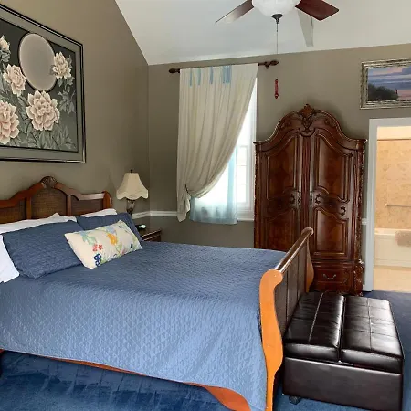 The Inn At Benicia Bay